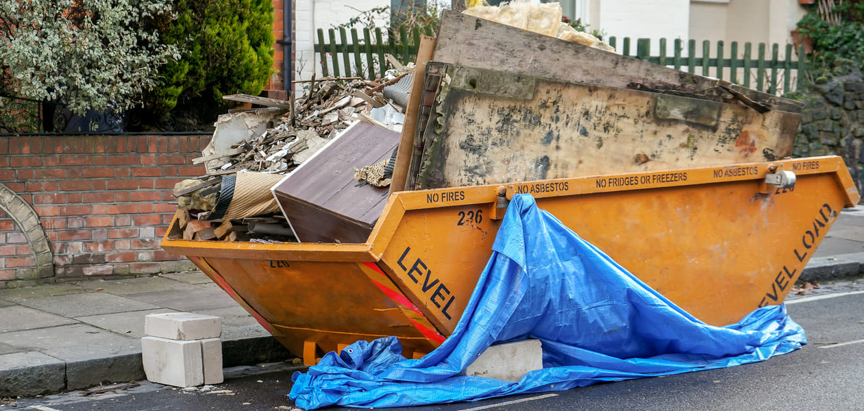 Do I need a permit to hire a skip?